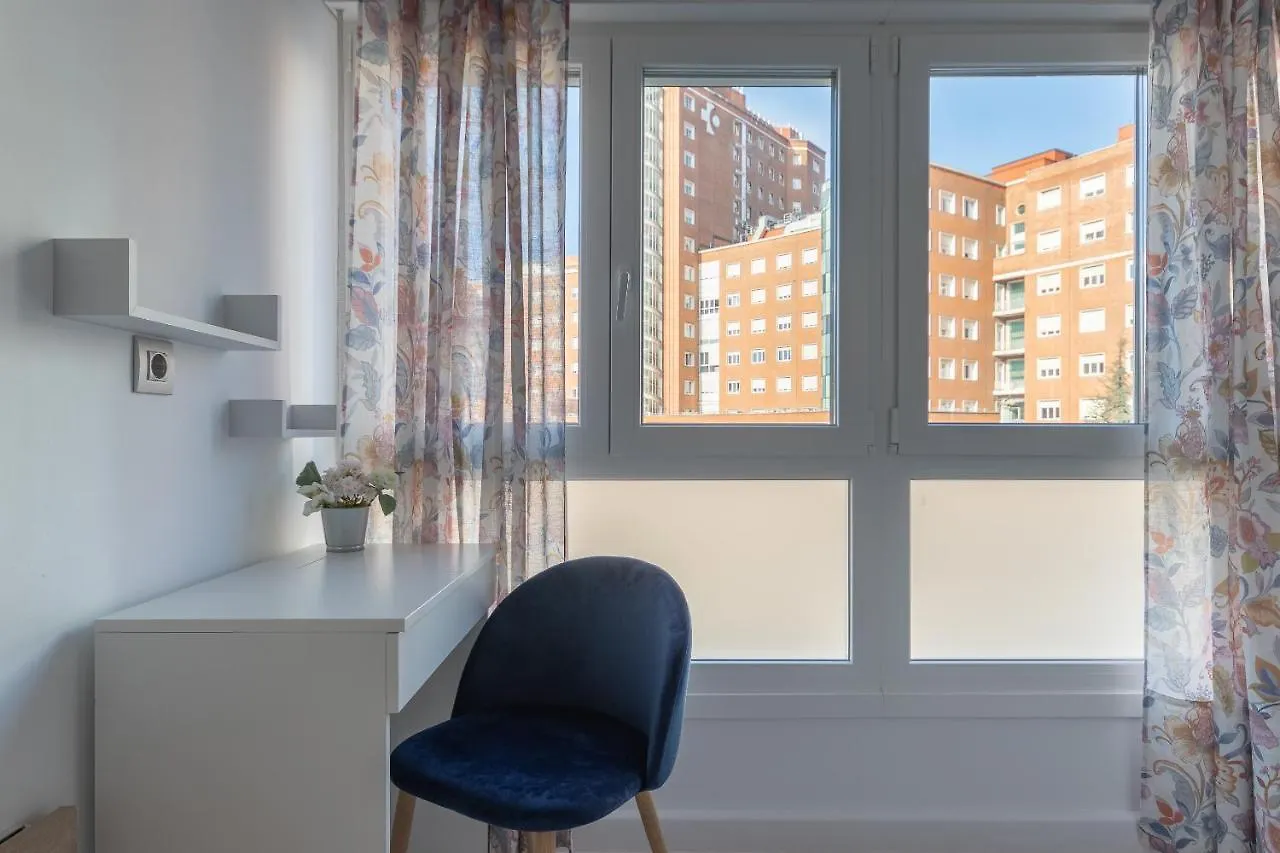 Gasthof Cruces Metro Rooms Barakaldo