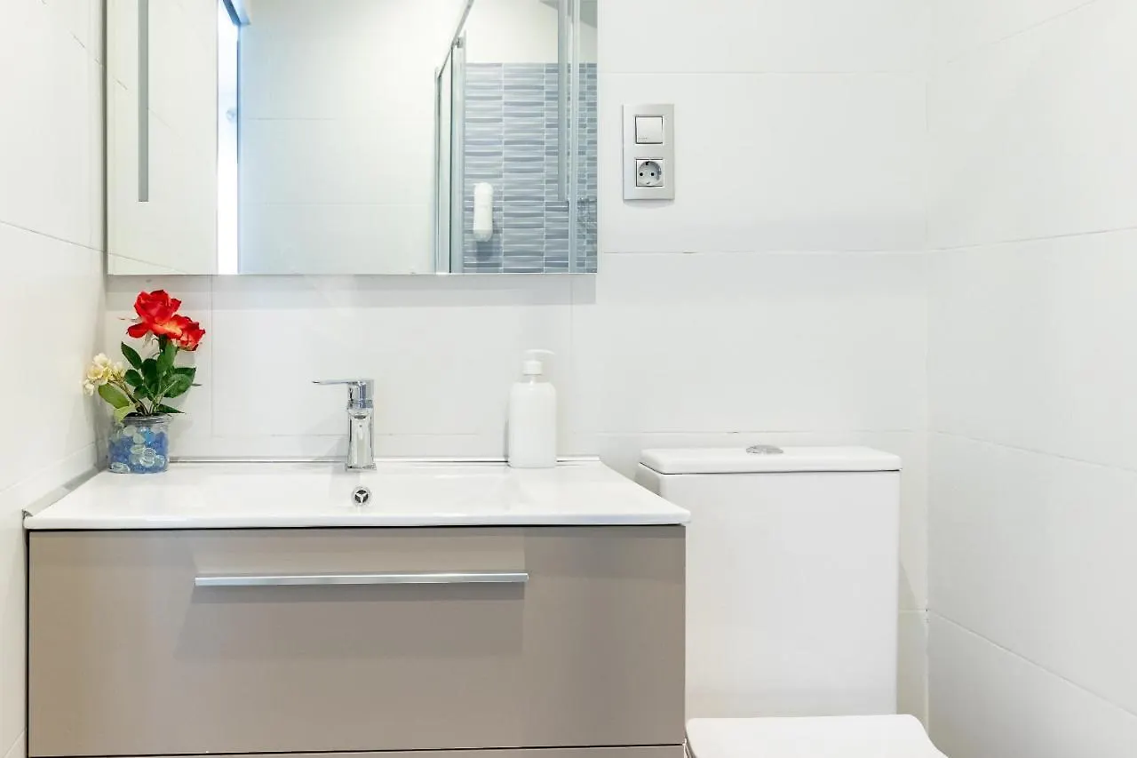 Gasthof Cruces Metro Rooms Barakaldo Spanien
