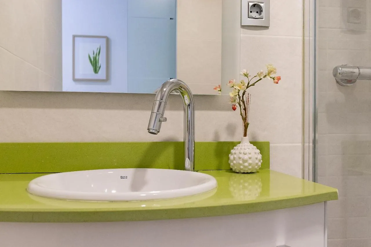 Cruces Metro Rooms Barakaldo Penzion