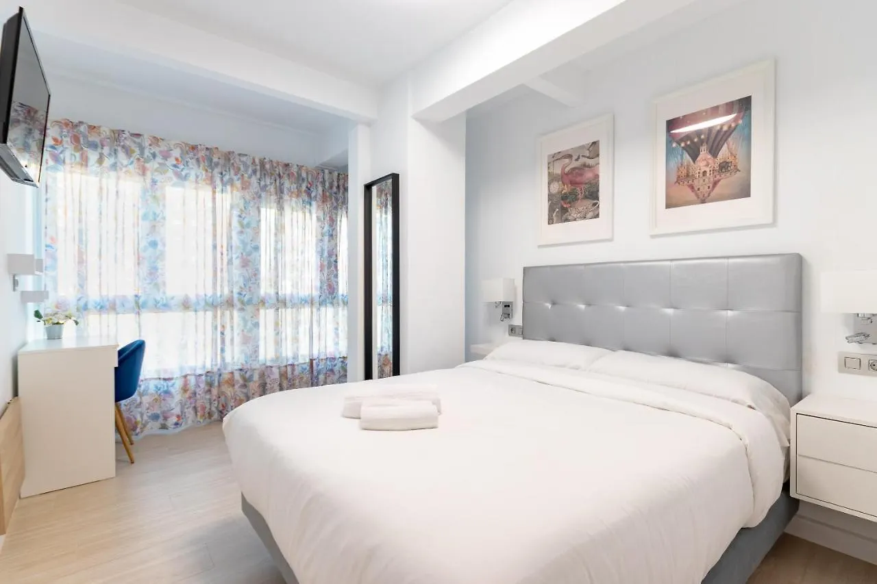 Cruces Metro Rooms Barakaldo Španělsko
